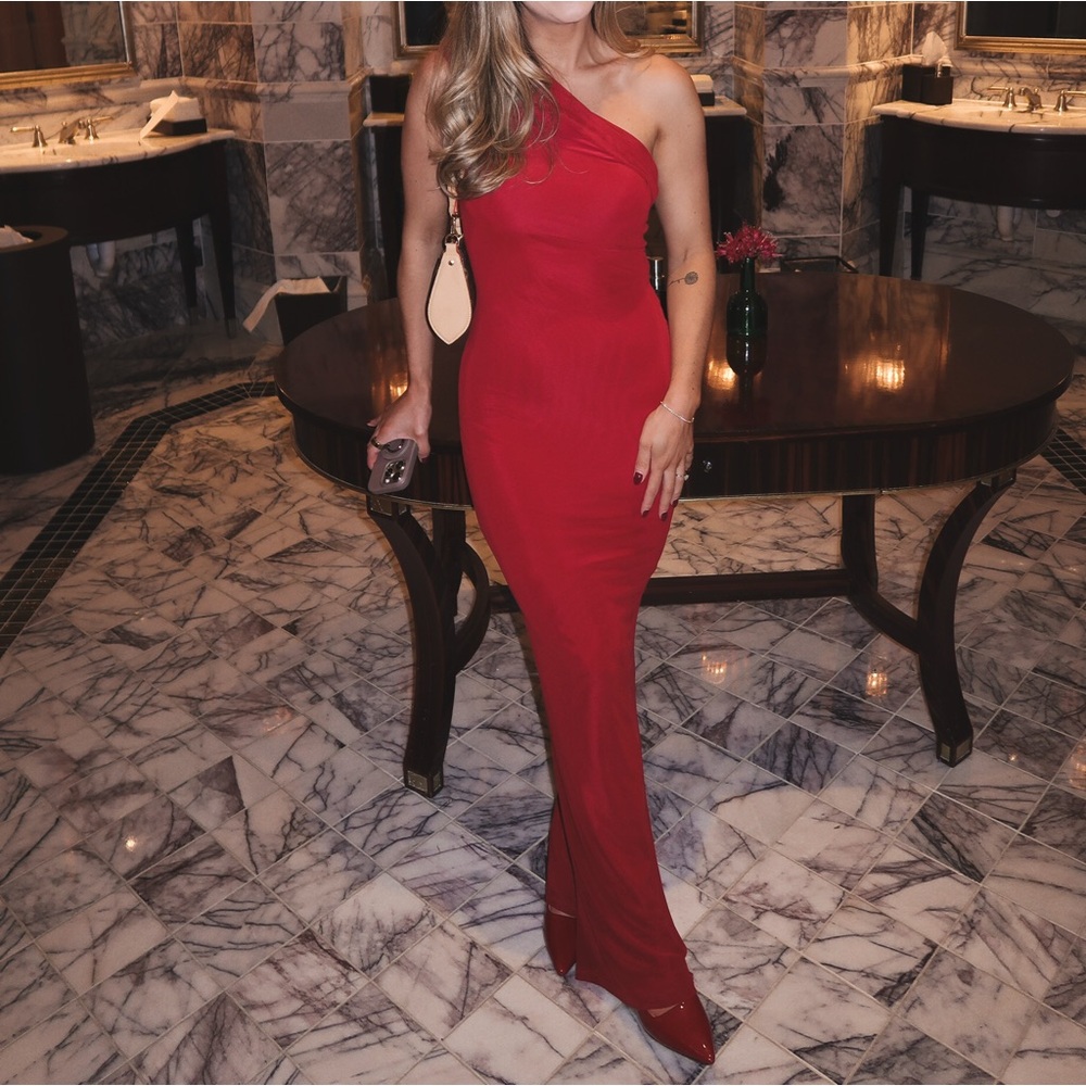 PEPPERMAYO Reine Maxi Dress - Red